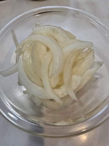 【新玉ねぎ×白だし】切って和えるだけの絶品おつまみ